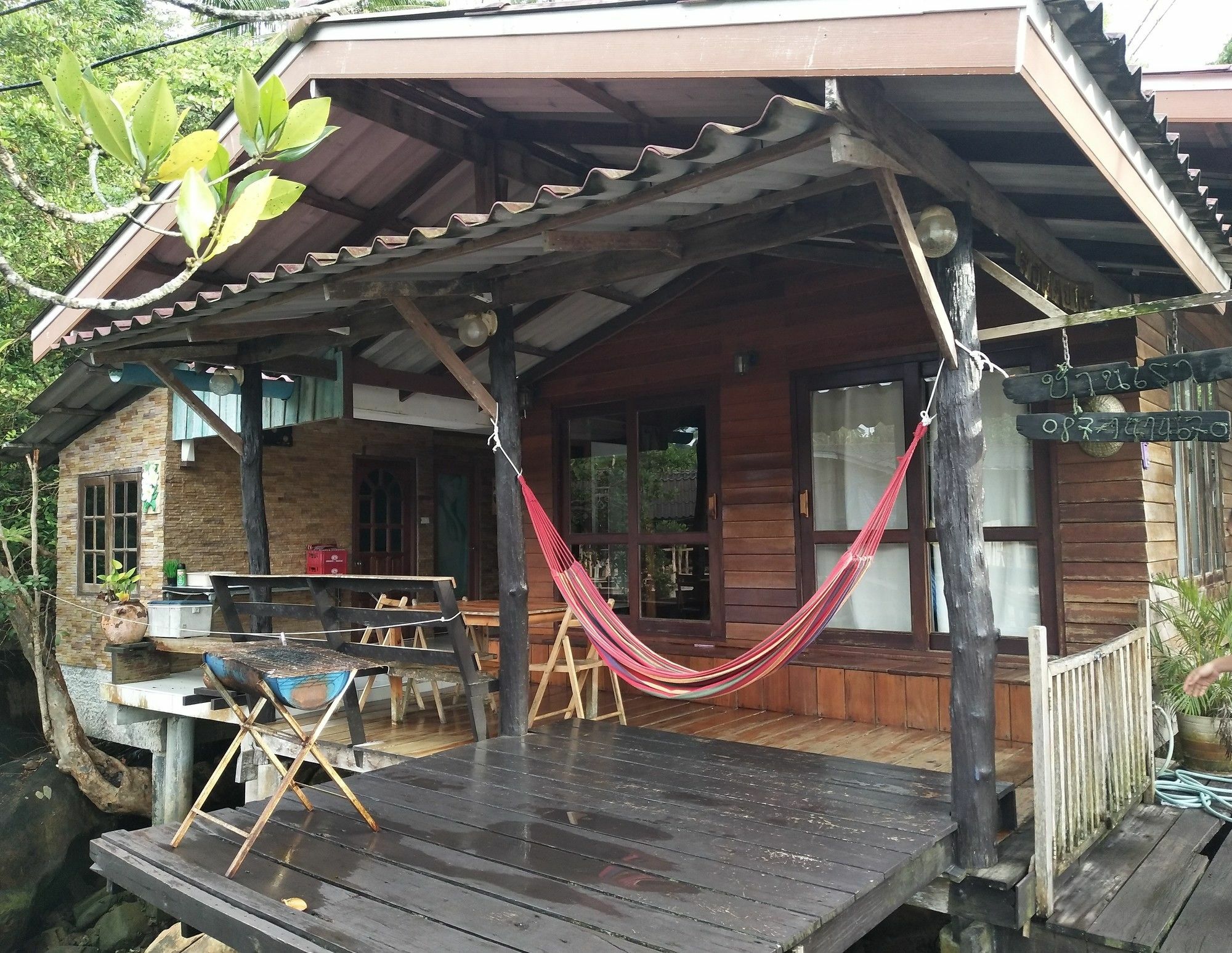Ban Raw Homestay Ko Kut Exteriör bild